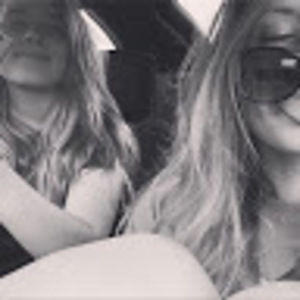 Meet your Posher, Whitney